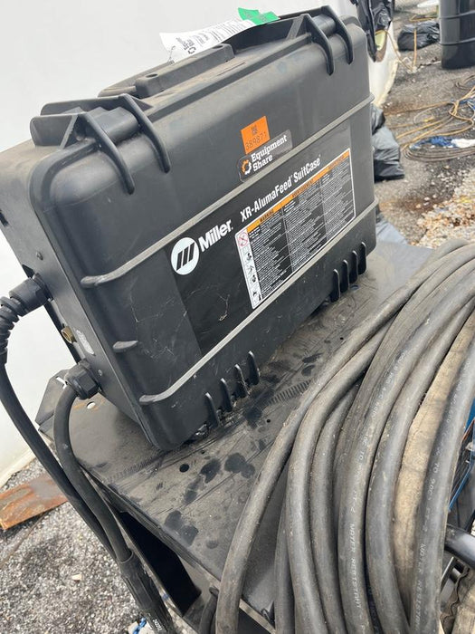 2023 MILLER ELECTRIC XR-AlumaFeed