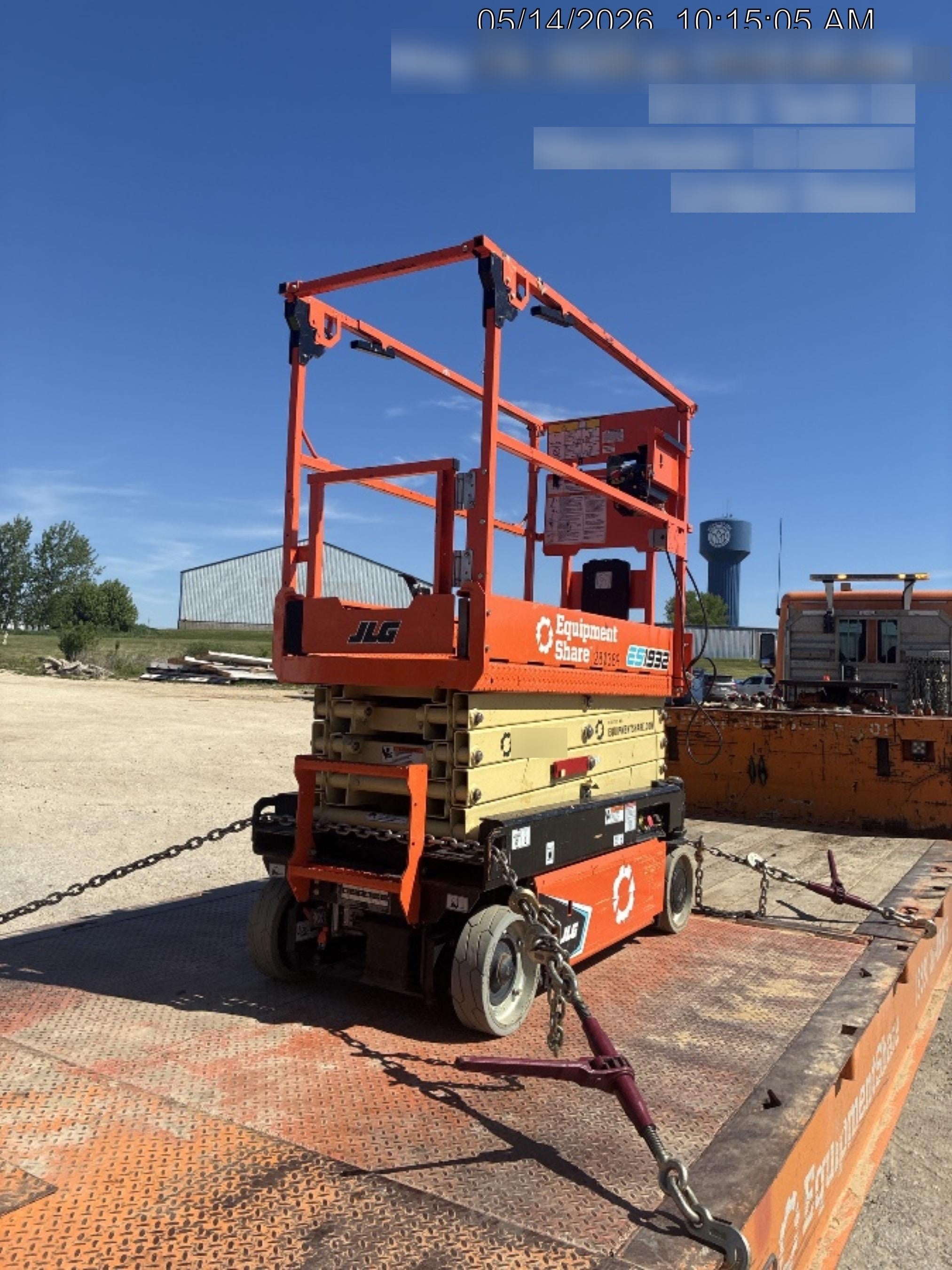 2022 JLG ES1932