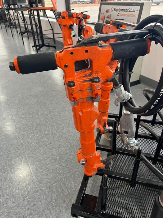 2024 MICHIGAN PNEUMATIC ES-TPB30-1-TRACKER