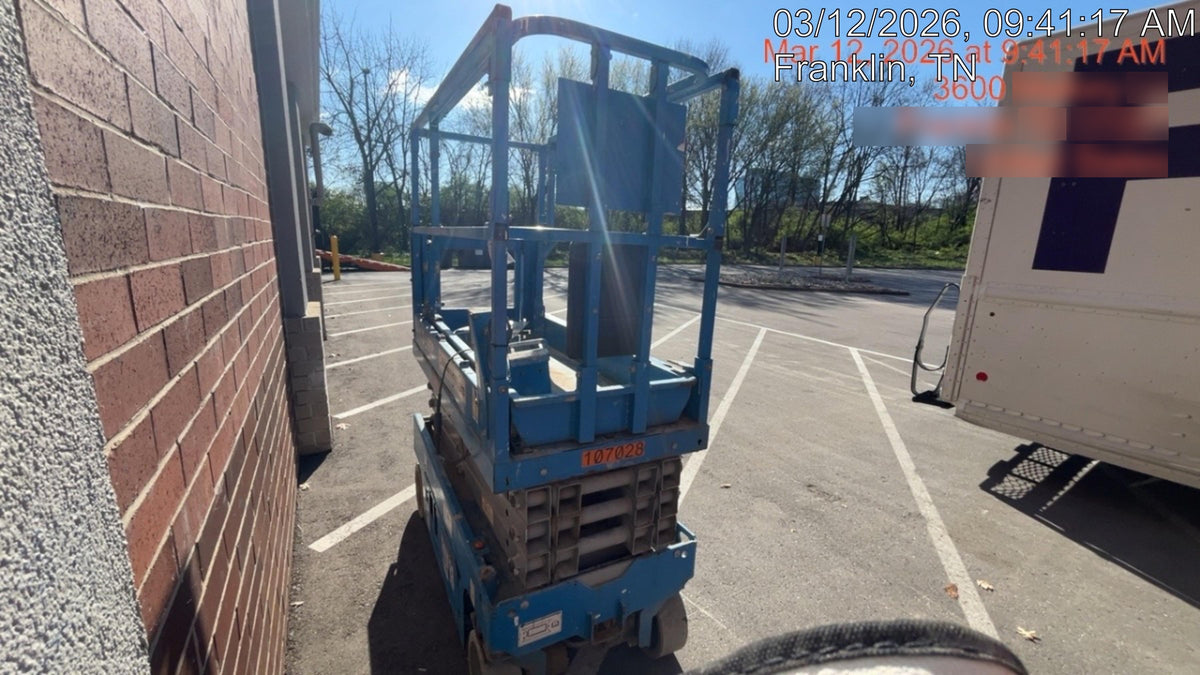 2020 Genie GS-1930 Solid Non Marking Tires, Beacon, Folding rails with half height swing gate
