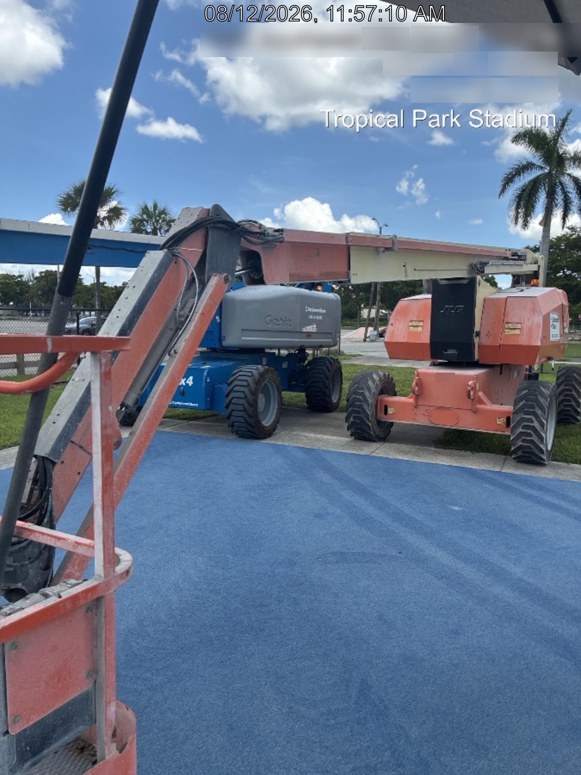 2020 JLG 800AJ