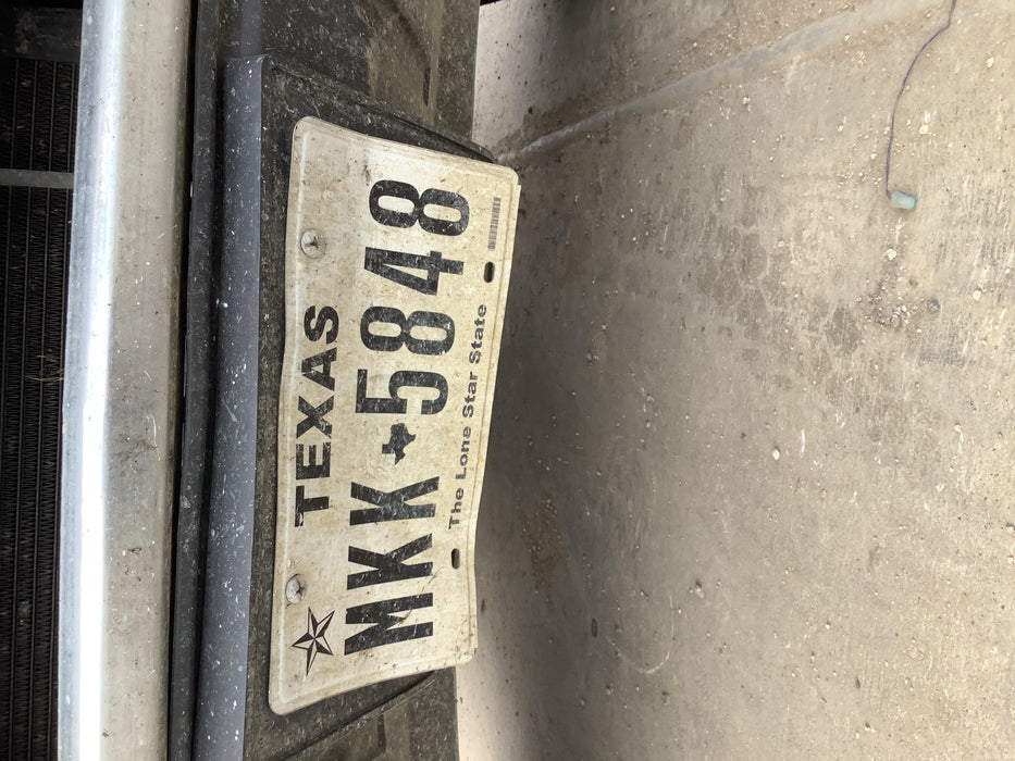 2019 Lincoln Electric Vantage 322 Welder Ready-Pak 3, Two wheel trailer, Fender and Light kit, Cable Rack