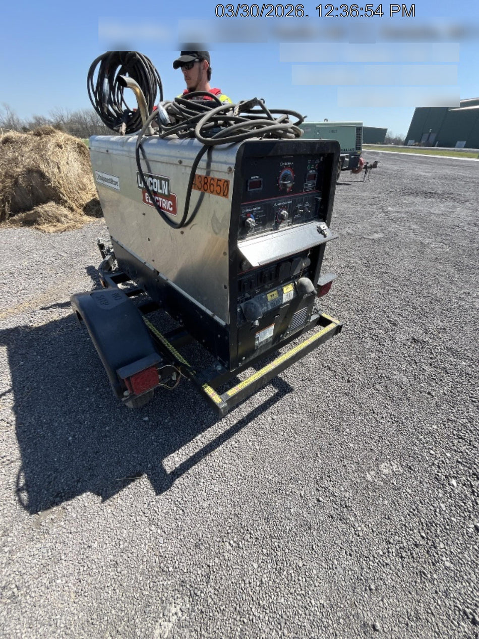 2024 Lincoln Electric LE400 Kubota V1505, Trlr, Cable Rack, Light Kit, ES Decals, T3