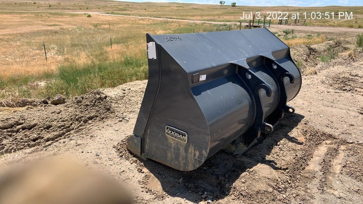 2021 DOOSAN 3.5 Yd Loader Bucket, Tooth