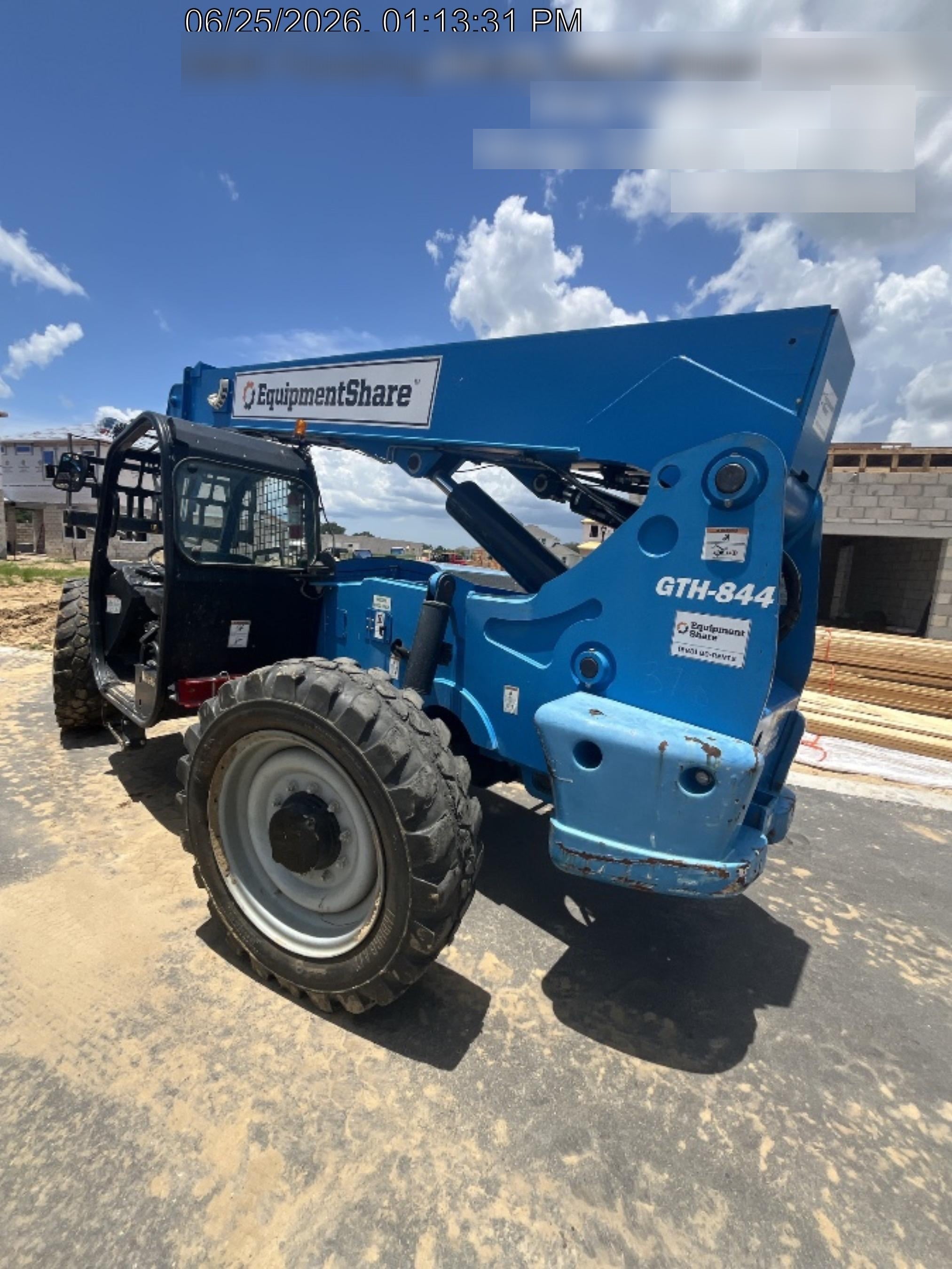 2022 GENIE GTH-844