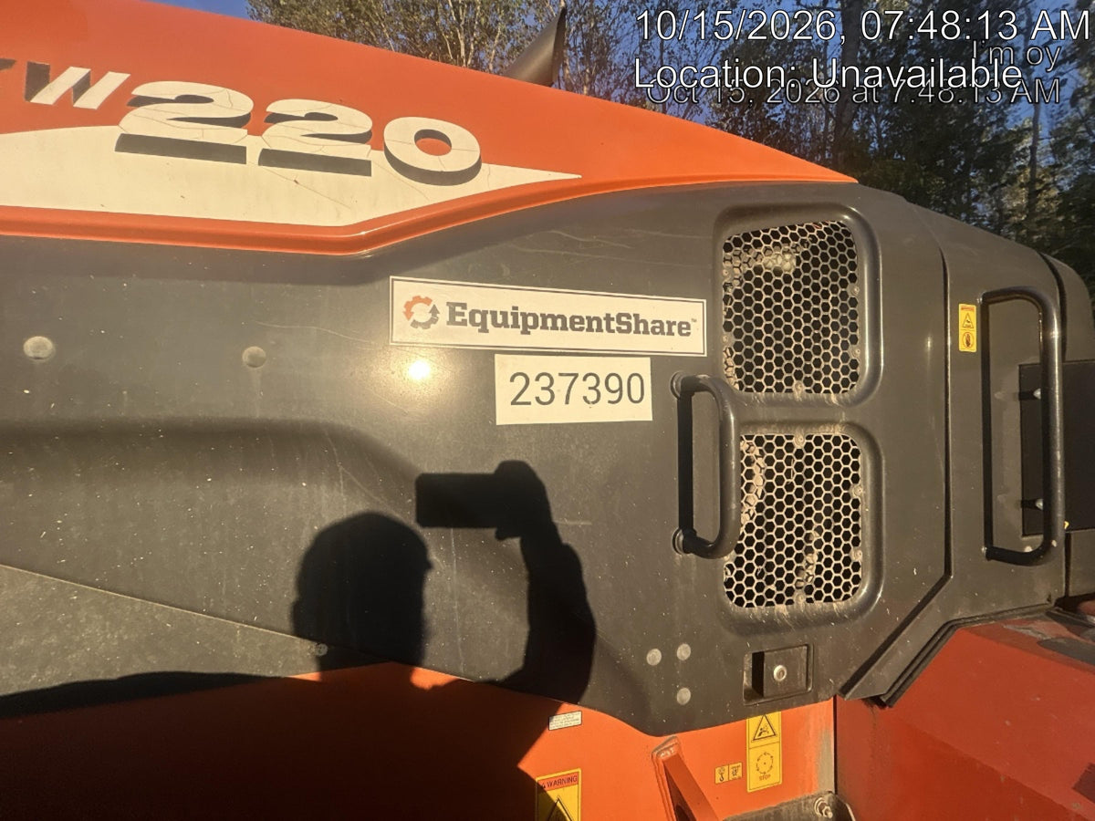 2022 HITACHI ZW220-6
