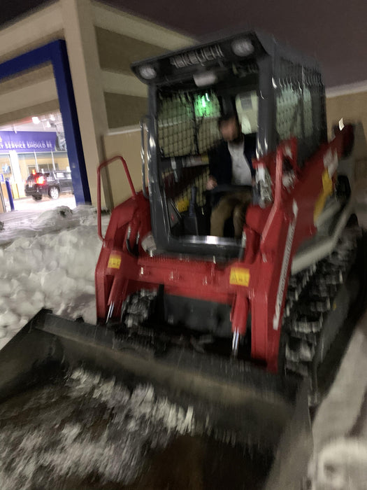 2021 TAKEUCHI TL8R2-CR