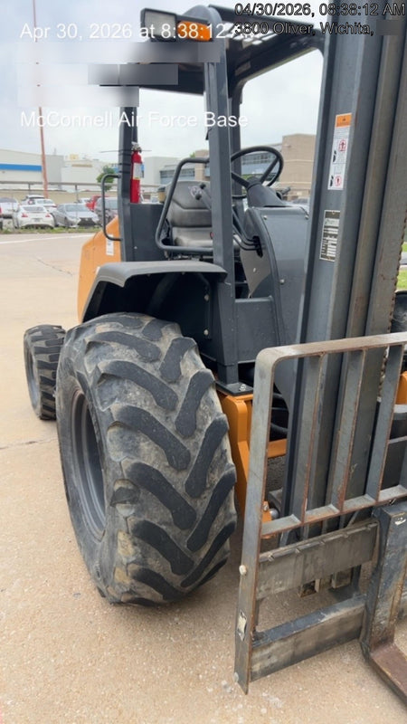 2021 CASE 588H