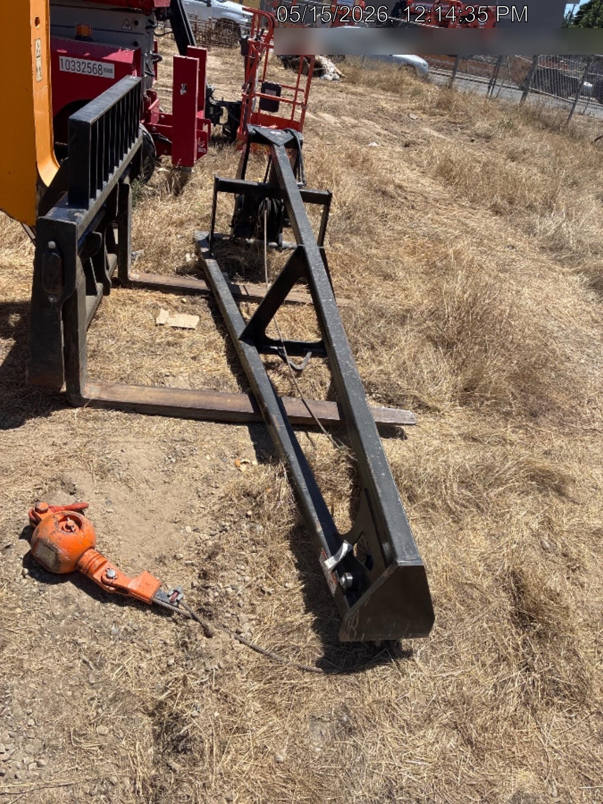 2024 JLG 1001099351