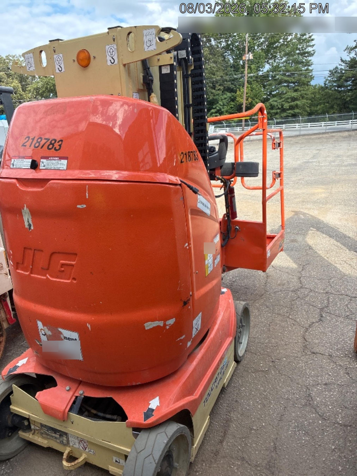 2022 JLG 26E