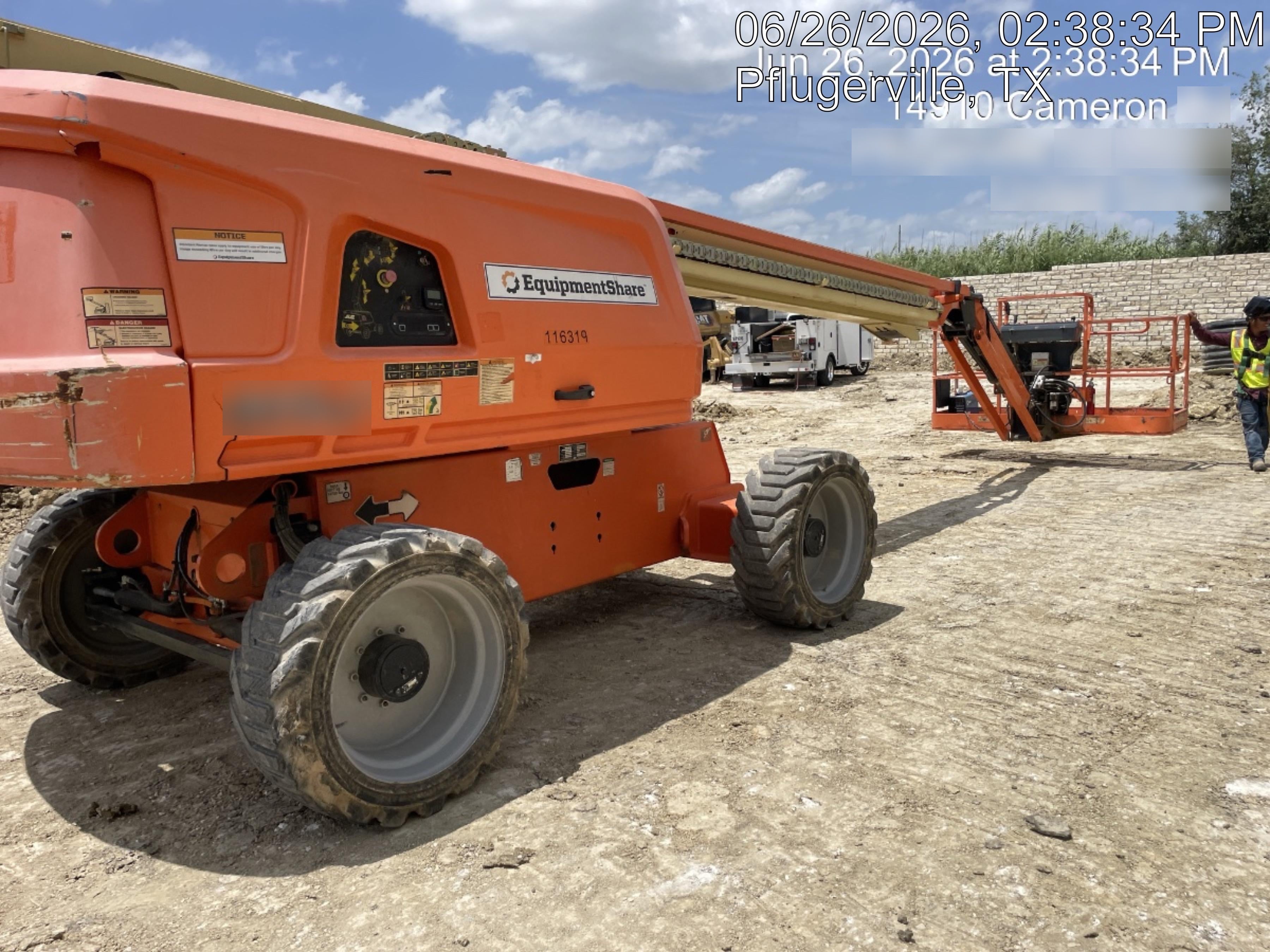 2021 JLG 660SJ