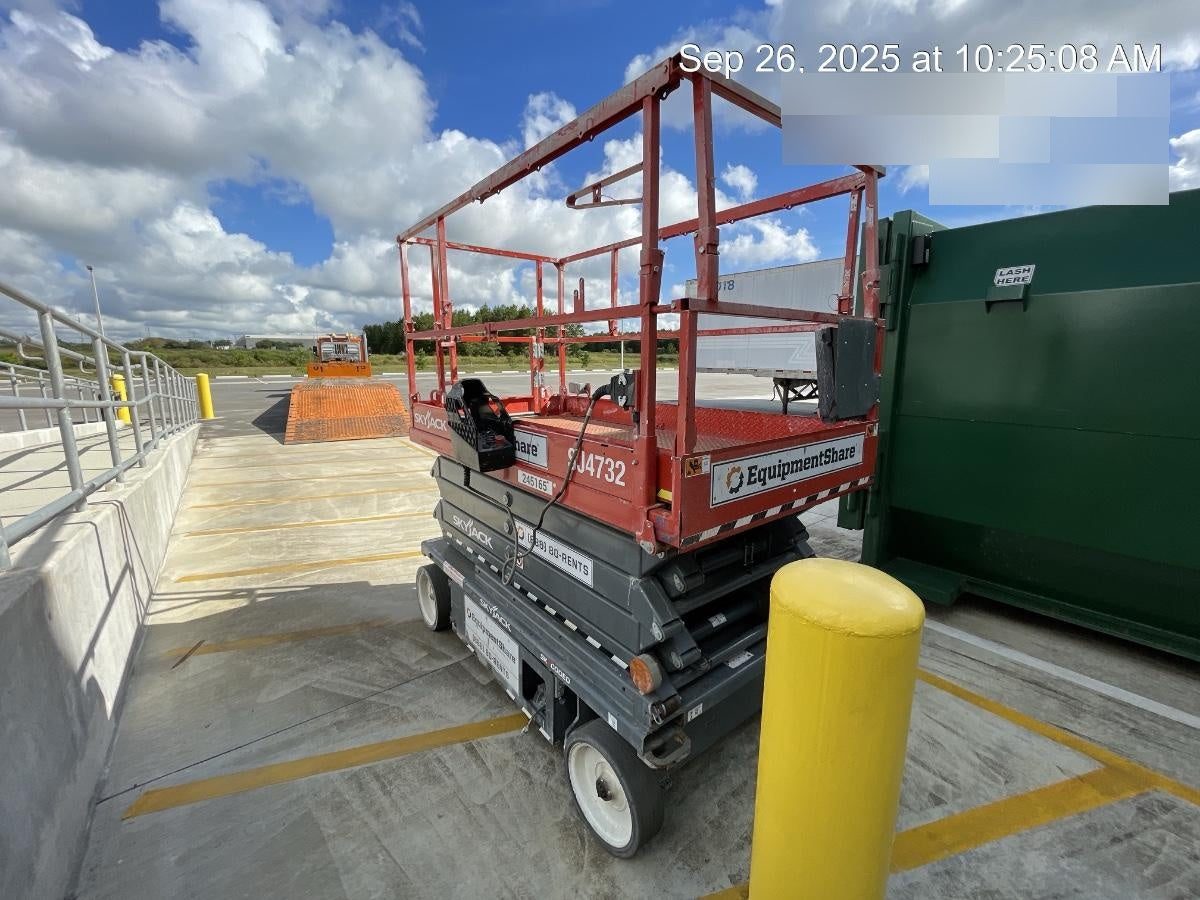 2022 SKYJACK SJ4732