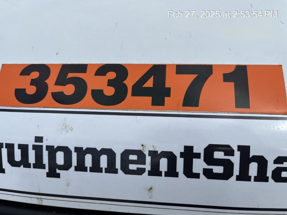 2023 CHEVROLET Express Van - Rental