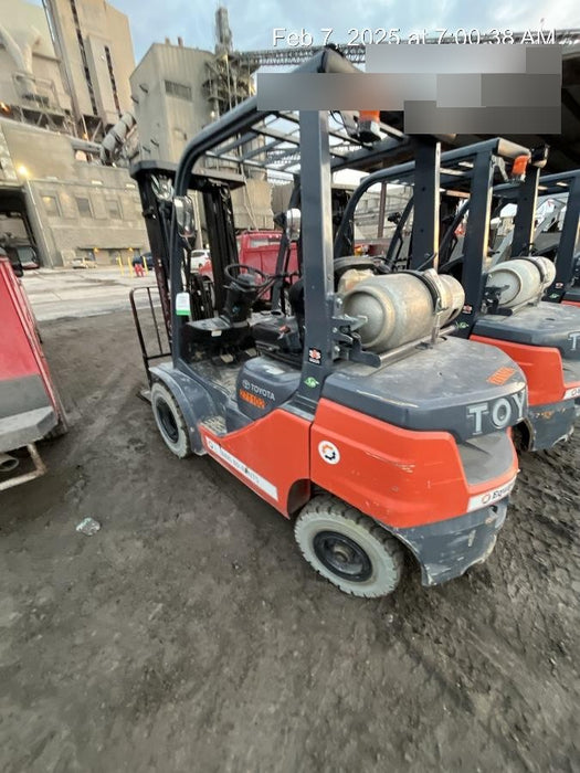 2022 TOYOTA 50-8FGU25