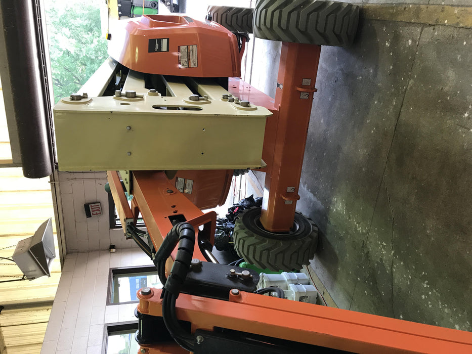2019 JLG 450AJ