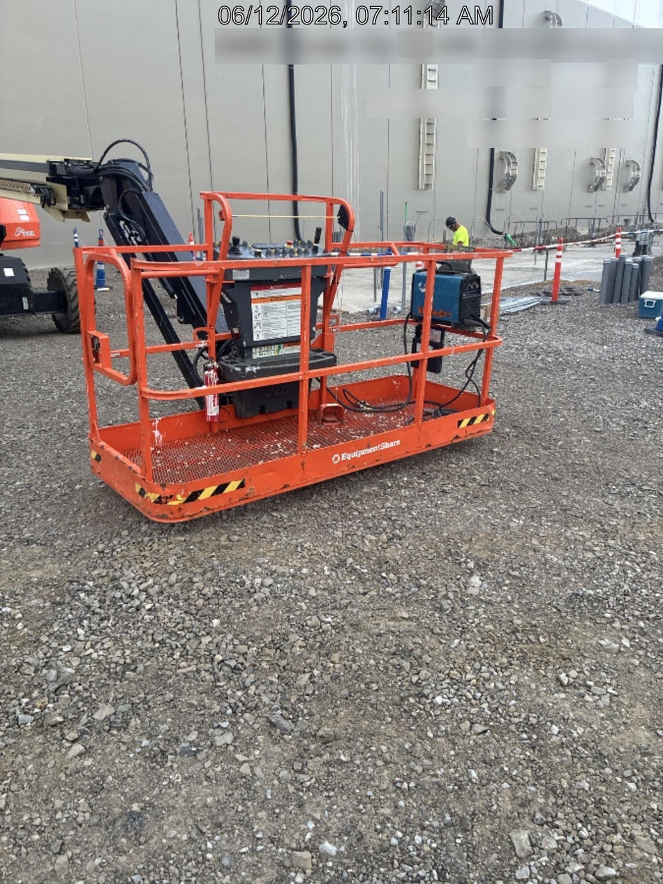 2024 JLG 660SJ