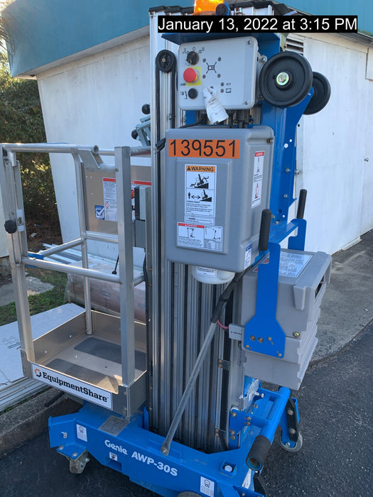 2021 GENIE AWP-30S DC