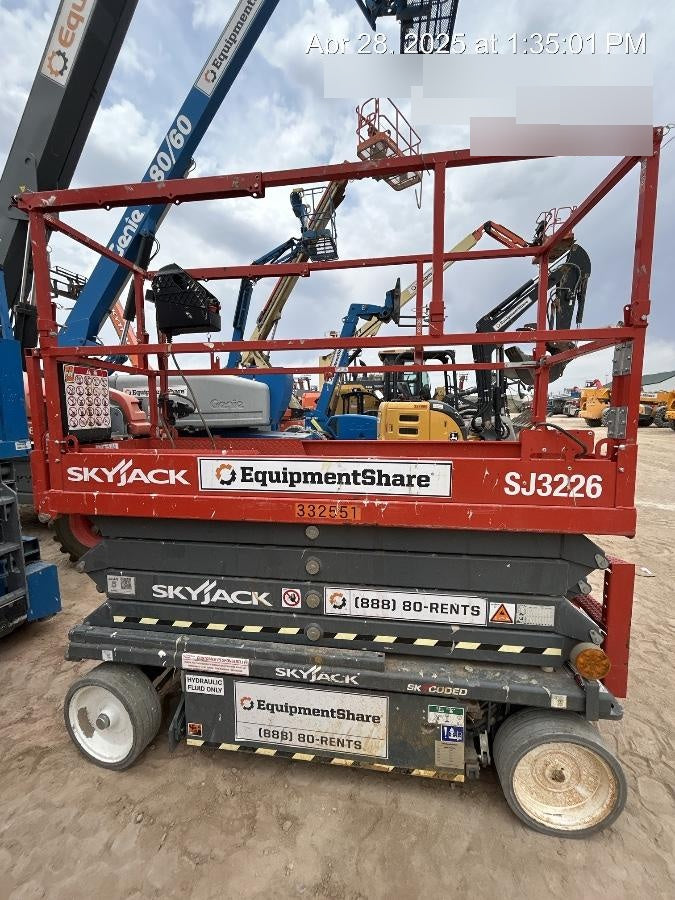 2023 SKYJACK SJ3226