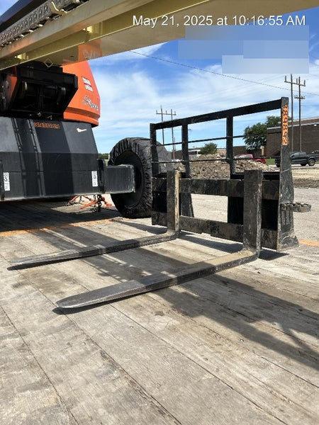 2024 ARROW MATERIAL HANDLING 48" Pallet Forks - Arrow