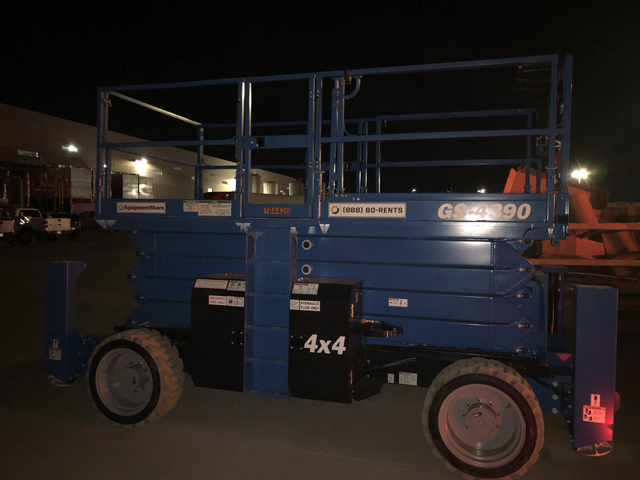 2020 GENIE GS-4390 RT