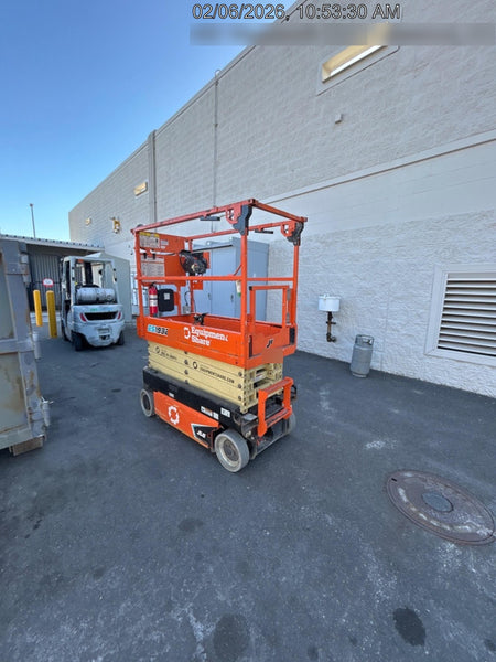 2022 JLG ES1932