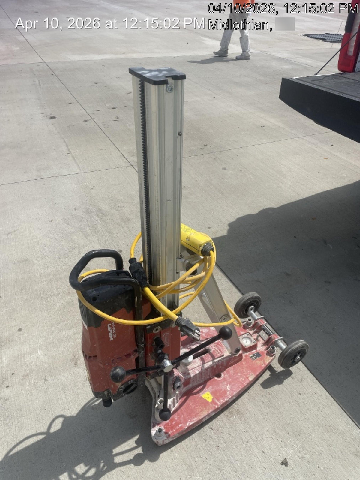 2023 HILTI DD250E