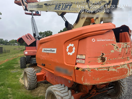 2022 JLG 660SJ