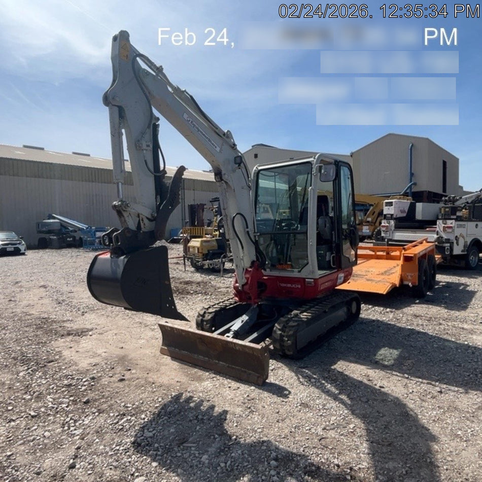 2025 TAKEUCHI 24" Bucket Takeuchi