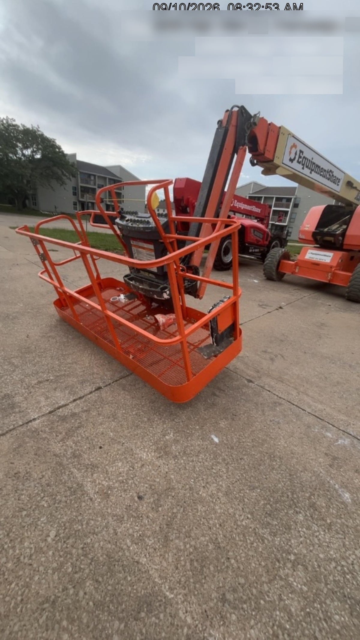 2021 JLG 660SJ