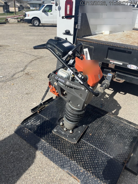 2025 HUSQVARNA LT6005