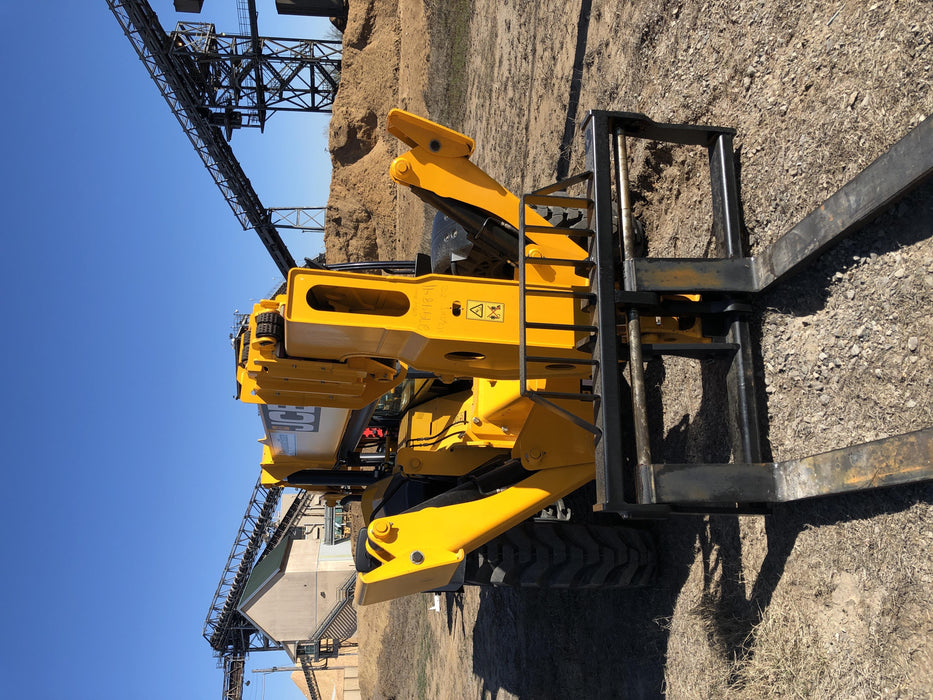 2019 JCB 512-56