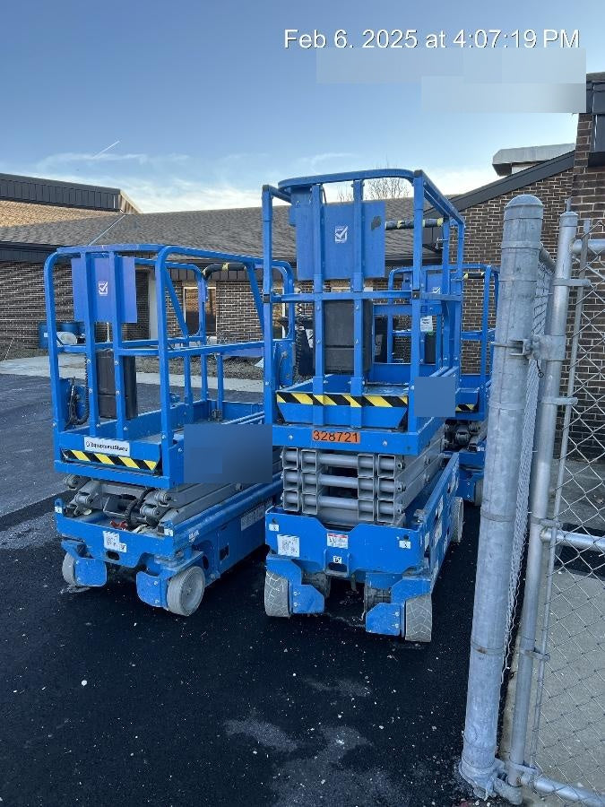 2023 GENIE GS-1432