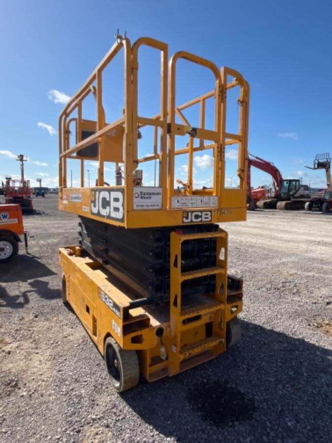 2021 JCB S3246E