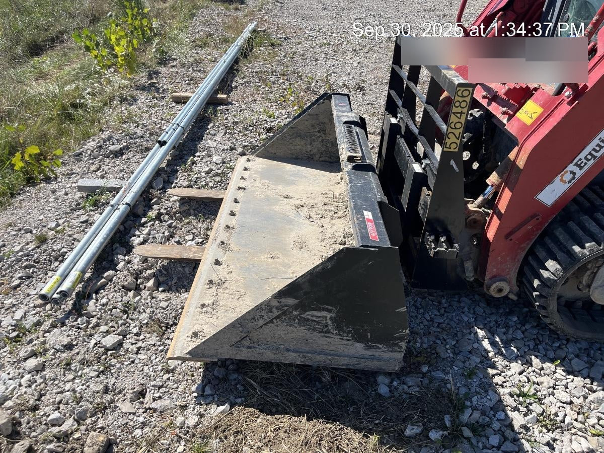2025 ARROW MATERIAL HANDLING 48" Pallet Forks - Arrow