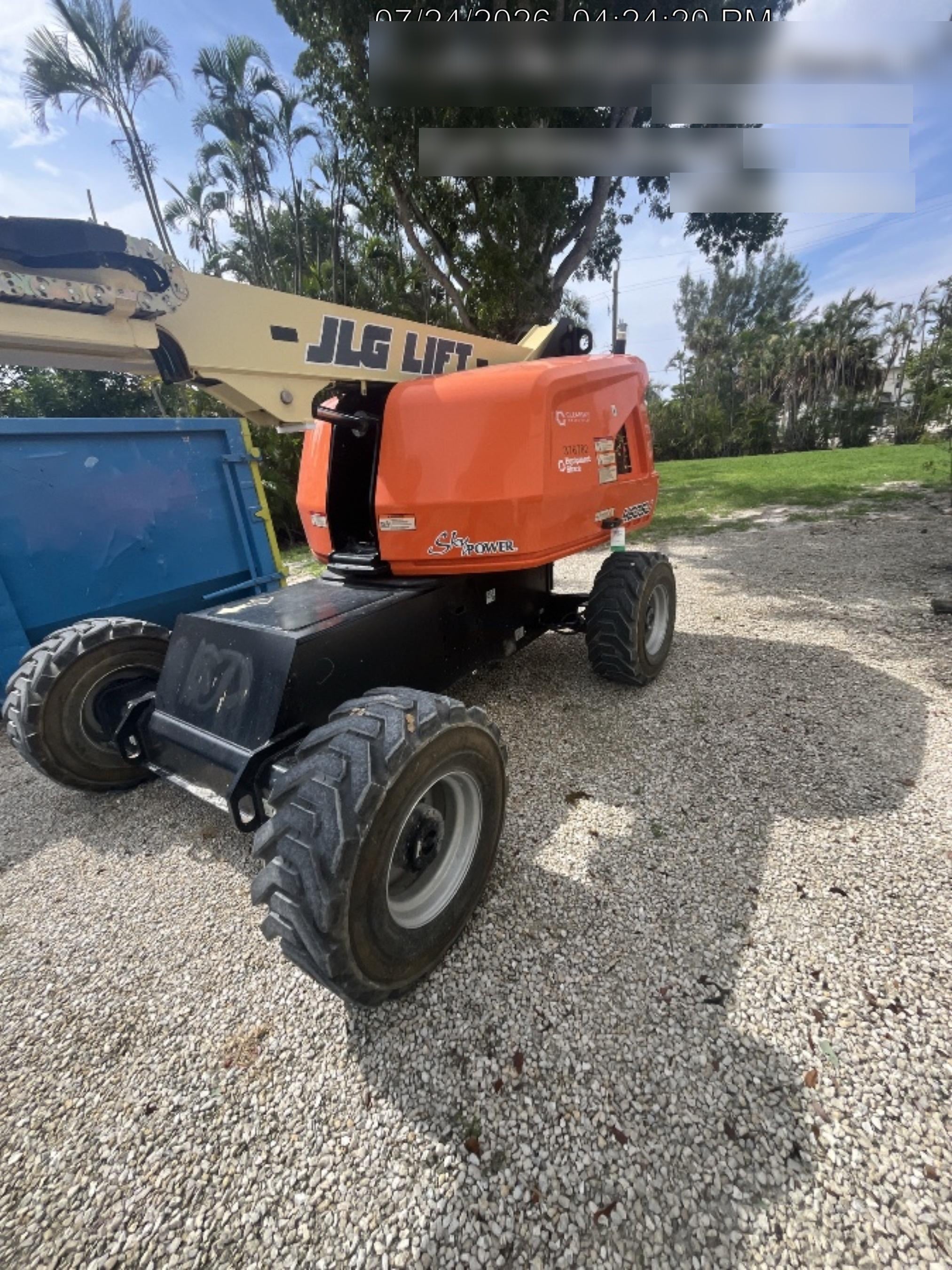 2023 JLG 460SJ