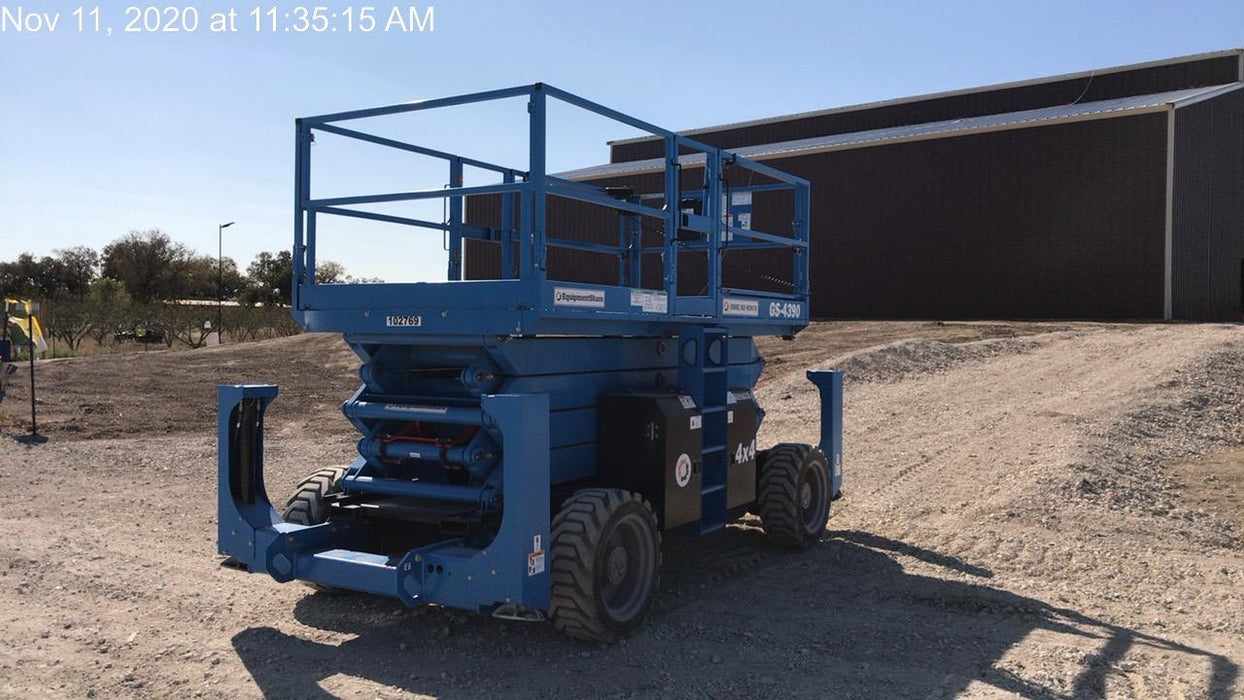 2020 GENIE GS-4390 RT