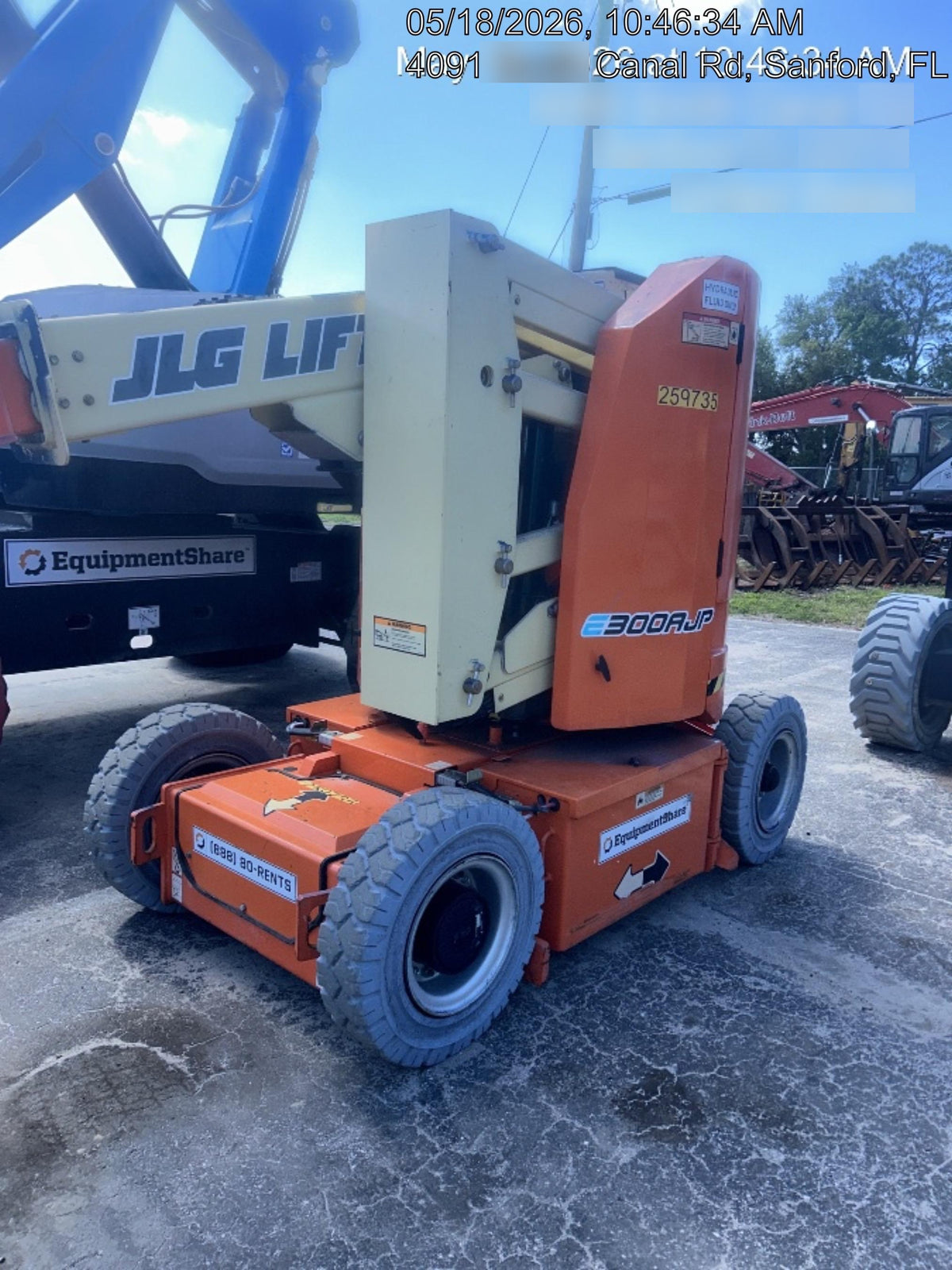 2022 JLG E300AJP