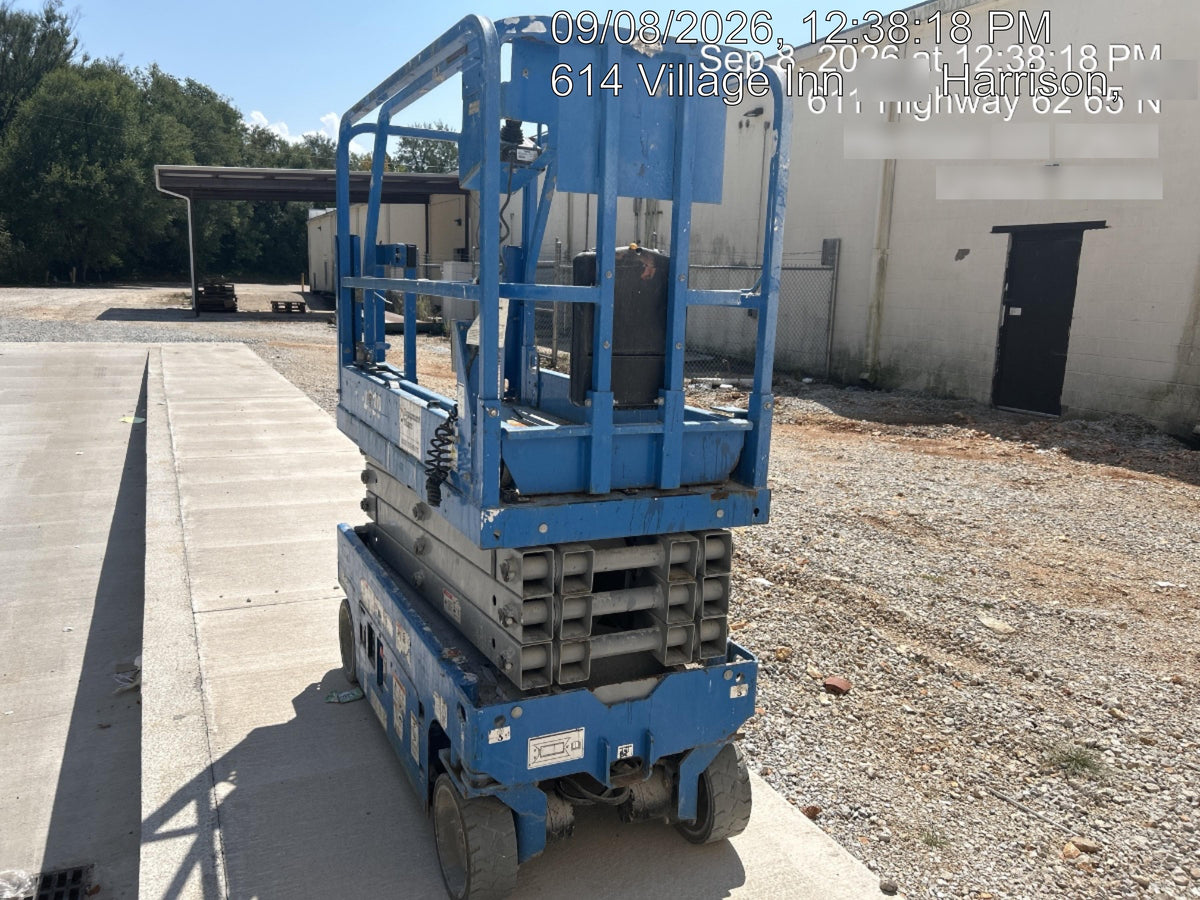 2020 Genie GS-1930 Solid Non Marking Tires, Beacon, Folding rails with half height swing gate