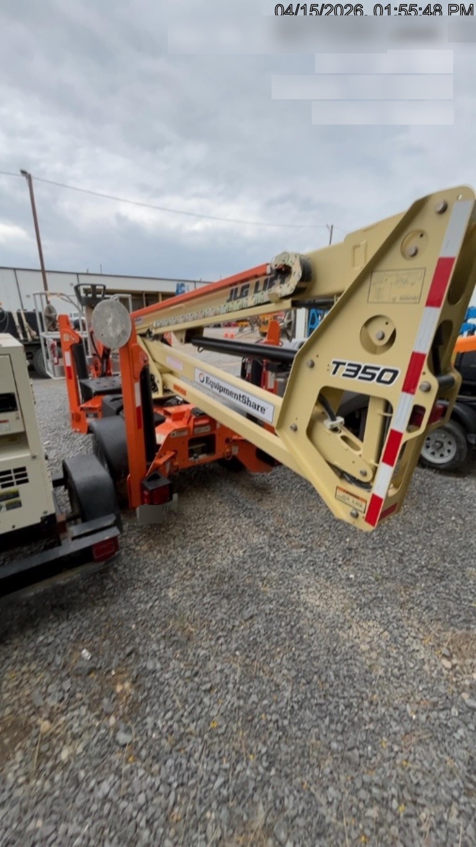 2022 JLG T350