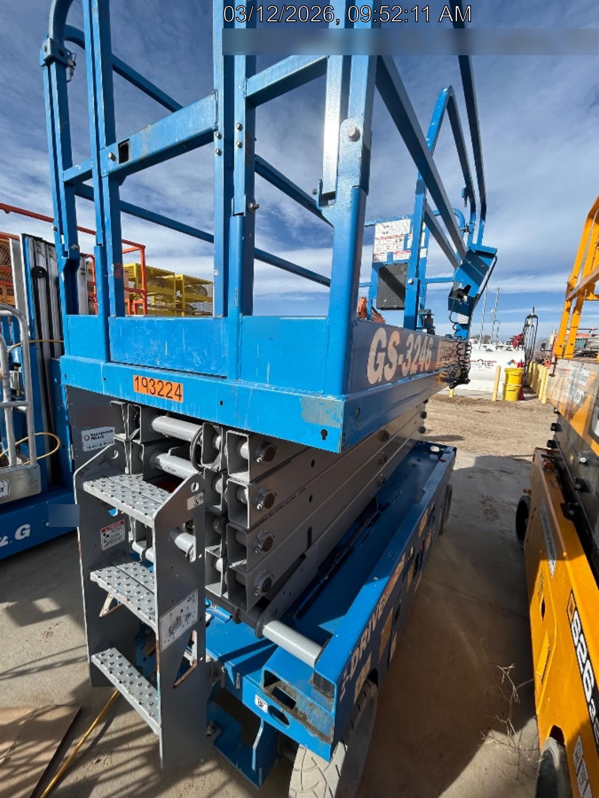 2021 GENIE GS-3246