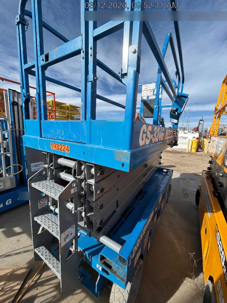 2021 GENIE GS-3246
