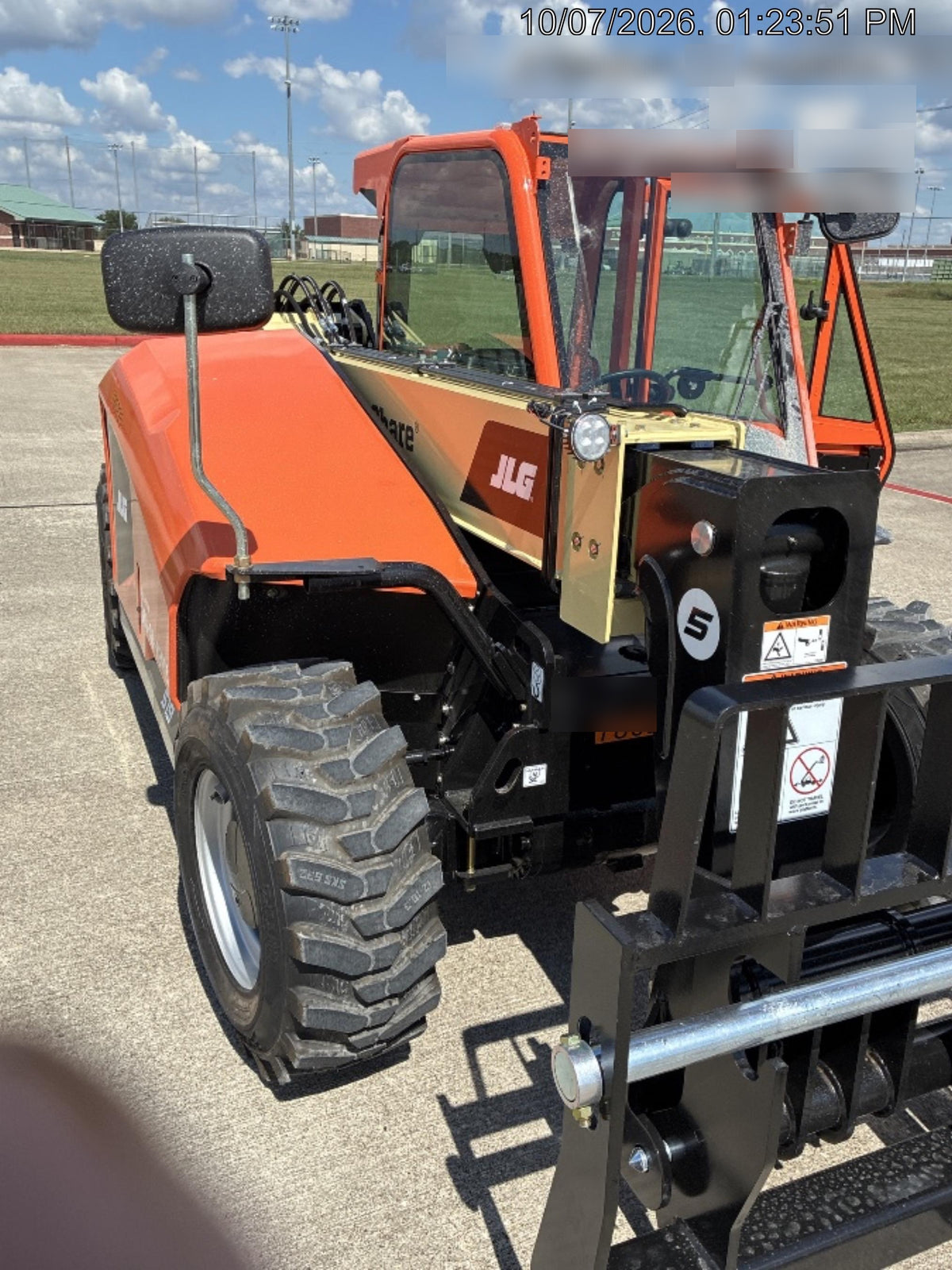 2026 JLG 519