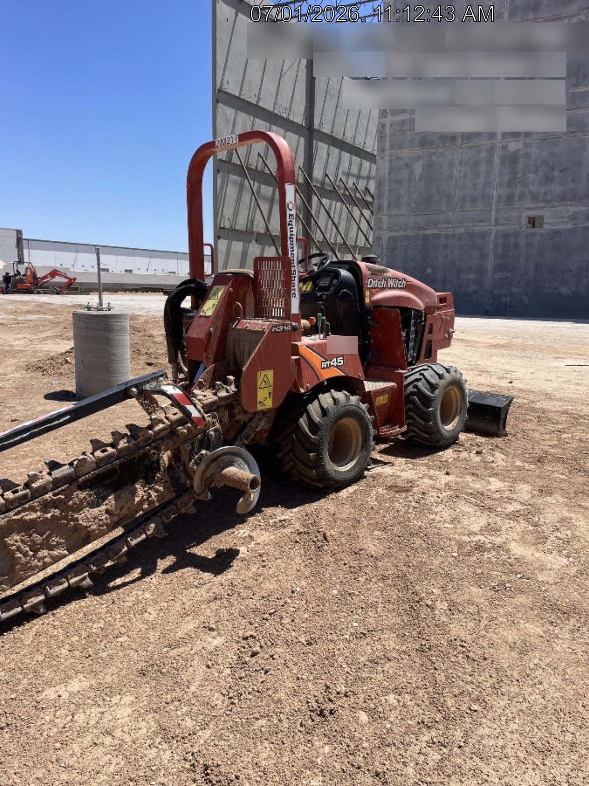 2022 DITCH WITCH RT45A