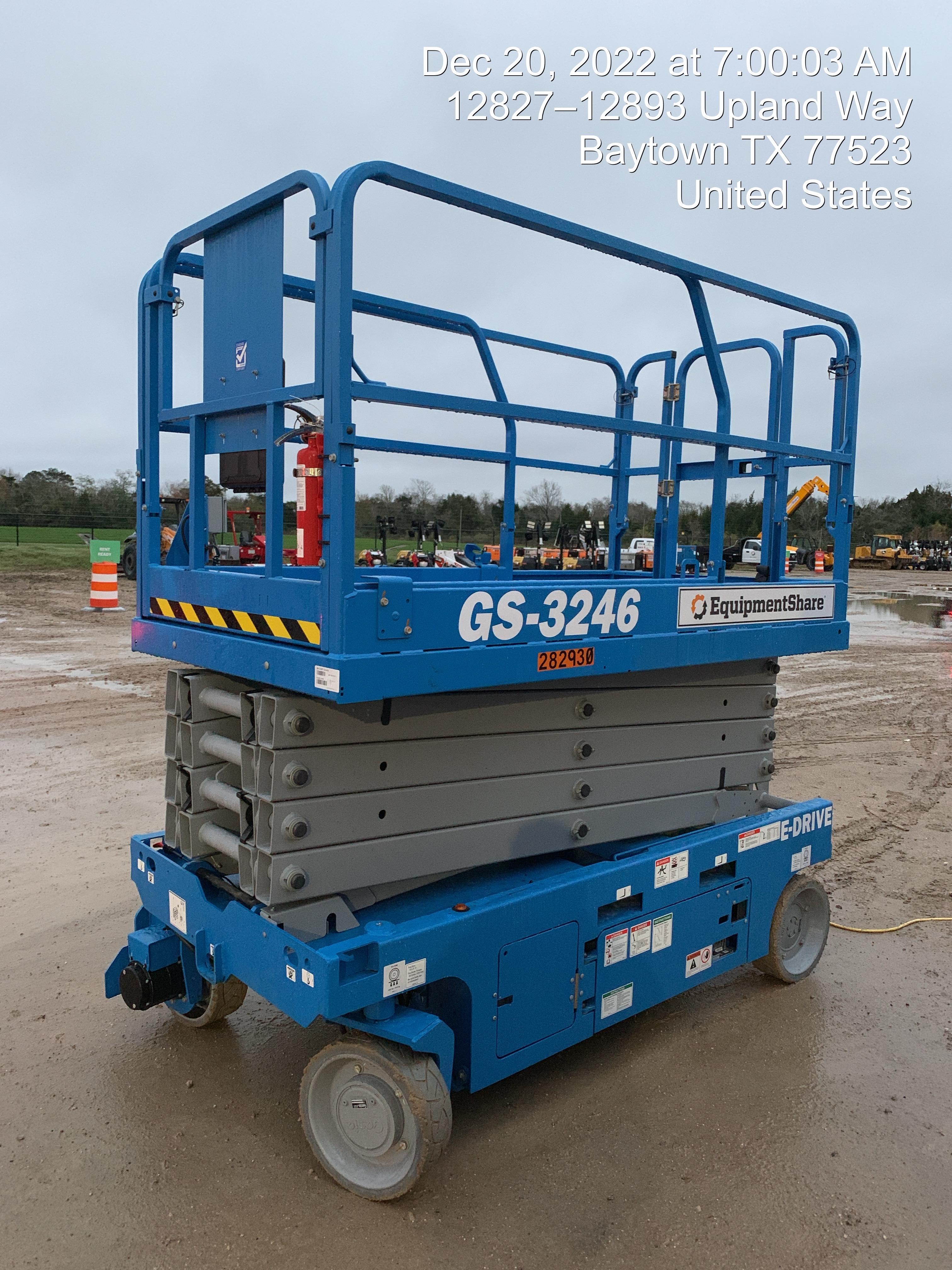 2022 GENIE GS-3246