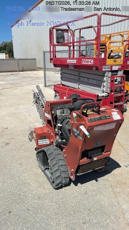 2018 DITCH WITCH C24XA