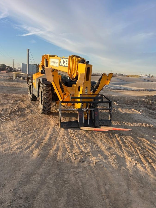 2019 JCB 512-56