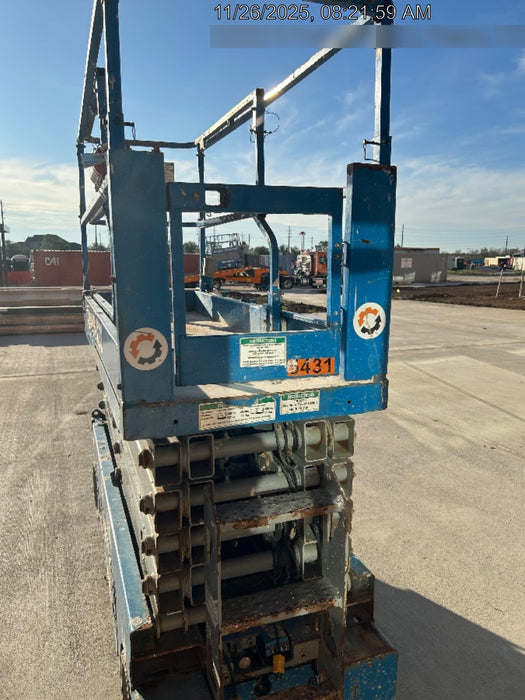 2017 Genie GS-3232 Genie GS3232 Narrow 32' Scissor Lift