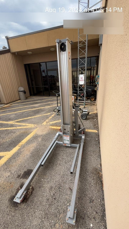 2023 GENIE SLC-24