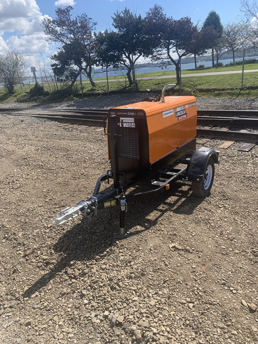 2021 Lincoln Electric Vantage 322 Vantage 322 Ready Pak 3 w/ Decals, ORANGE (includes trailer, cable rack, fender light kit) NO Telematics