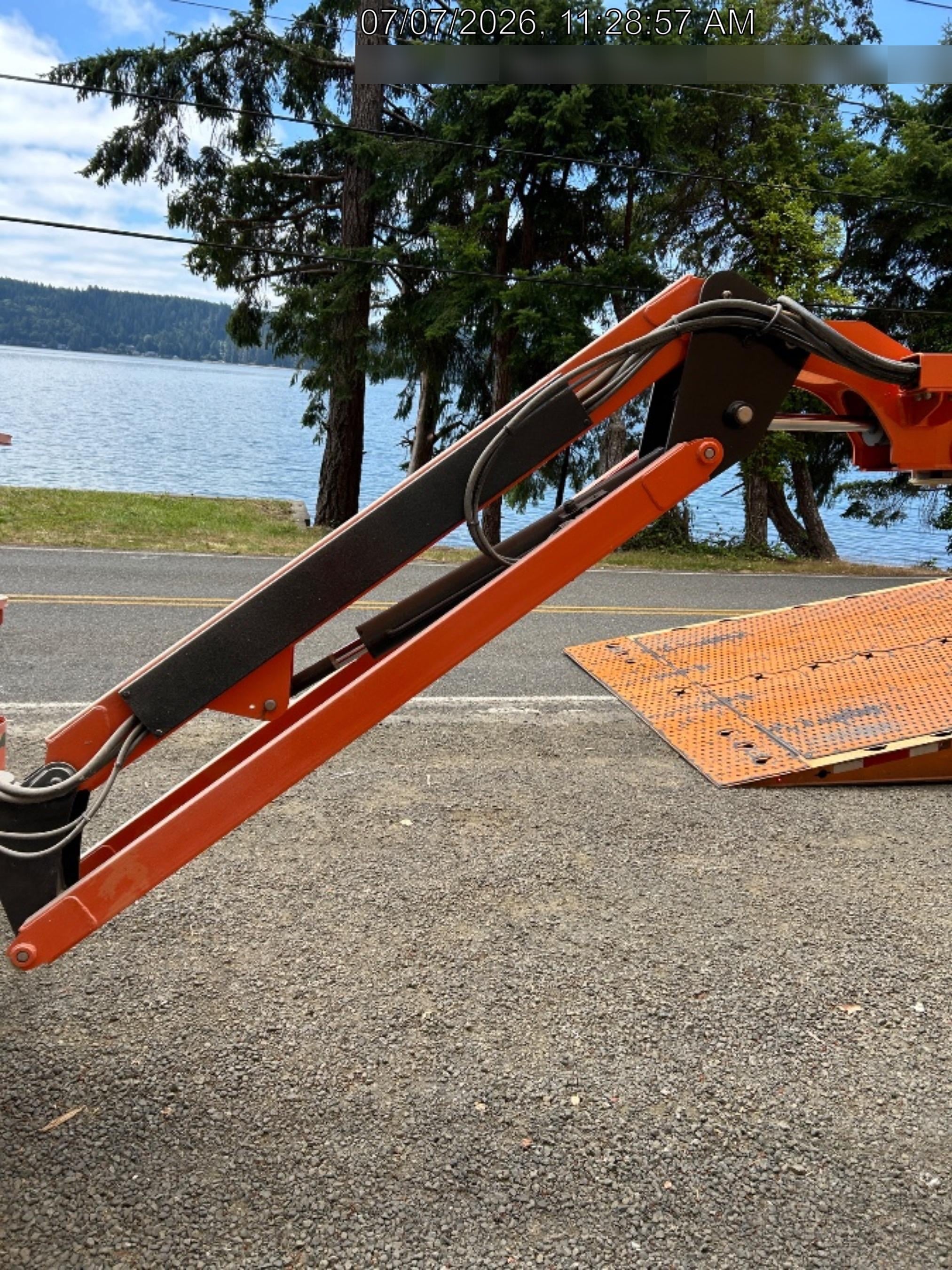2023 JLG 460SJ